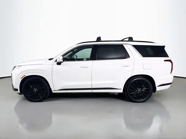Used 2025 White Hyundai Calligraphy Night Edition image 4