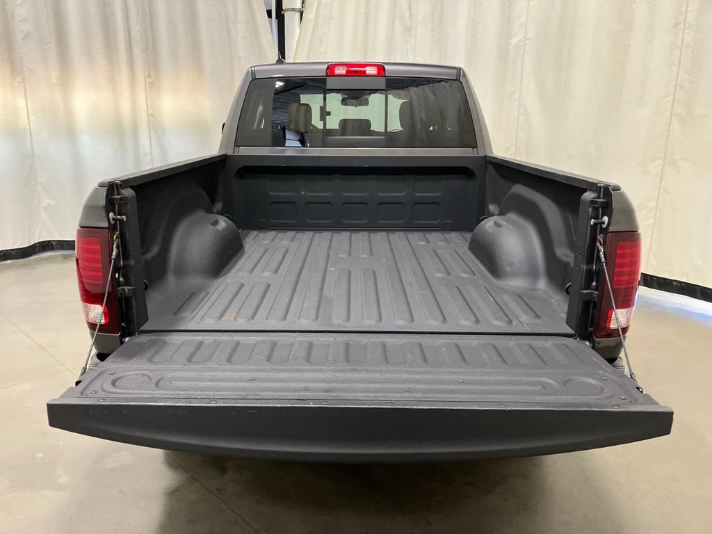 Used 2020 Granite Crystal Metallic Clearcoat Ram Warlock image 24