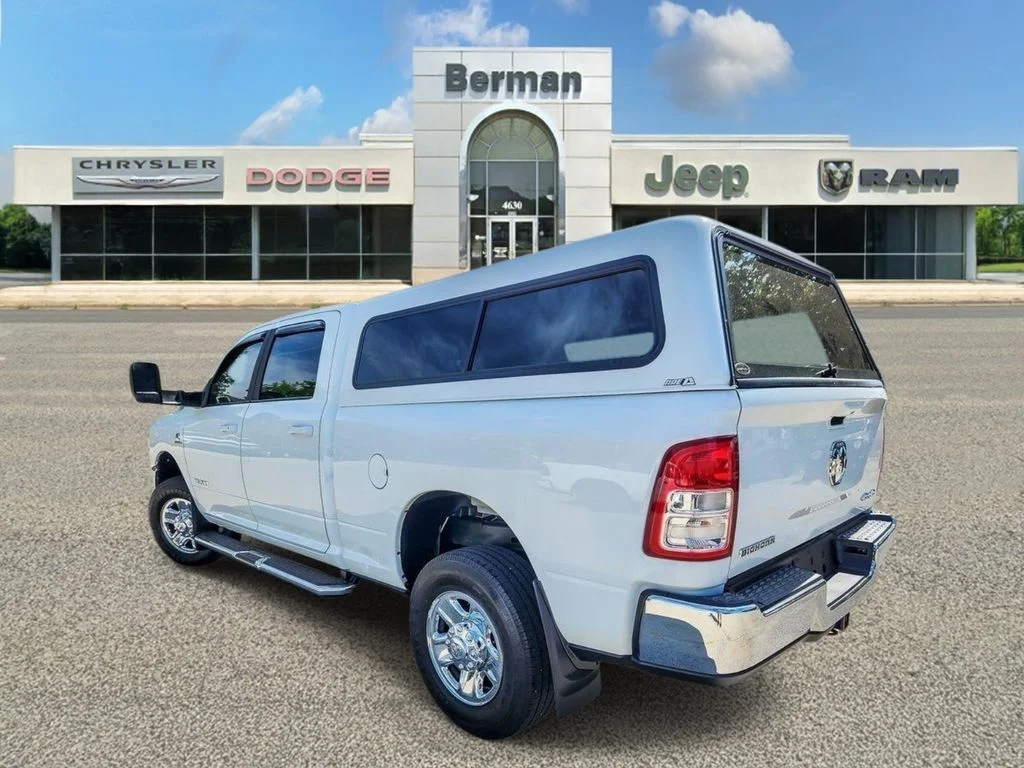 Used 2022 White Ram Big Horn image 8