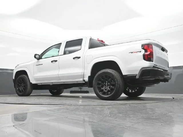 2026 Chevrolet Colorado Work Truck - Photo 19