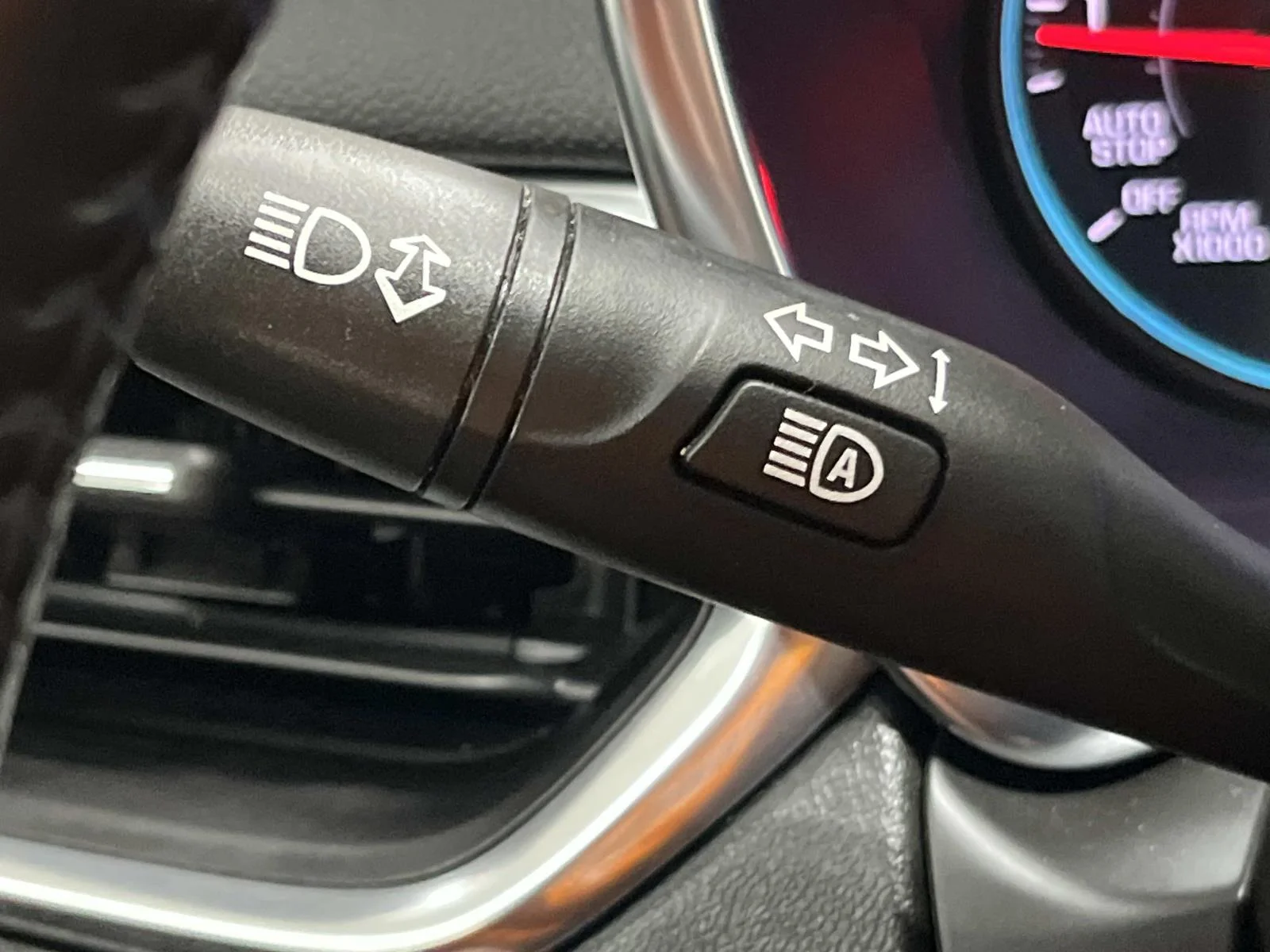 2022 Chevrolet Equinox LT - Photo 25