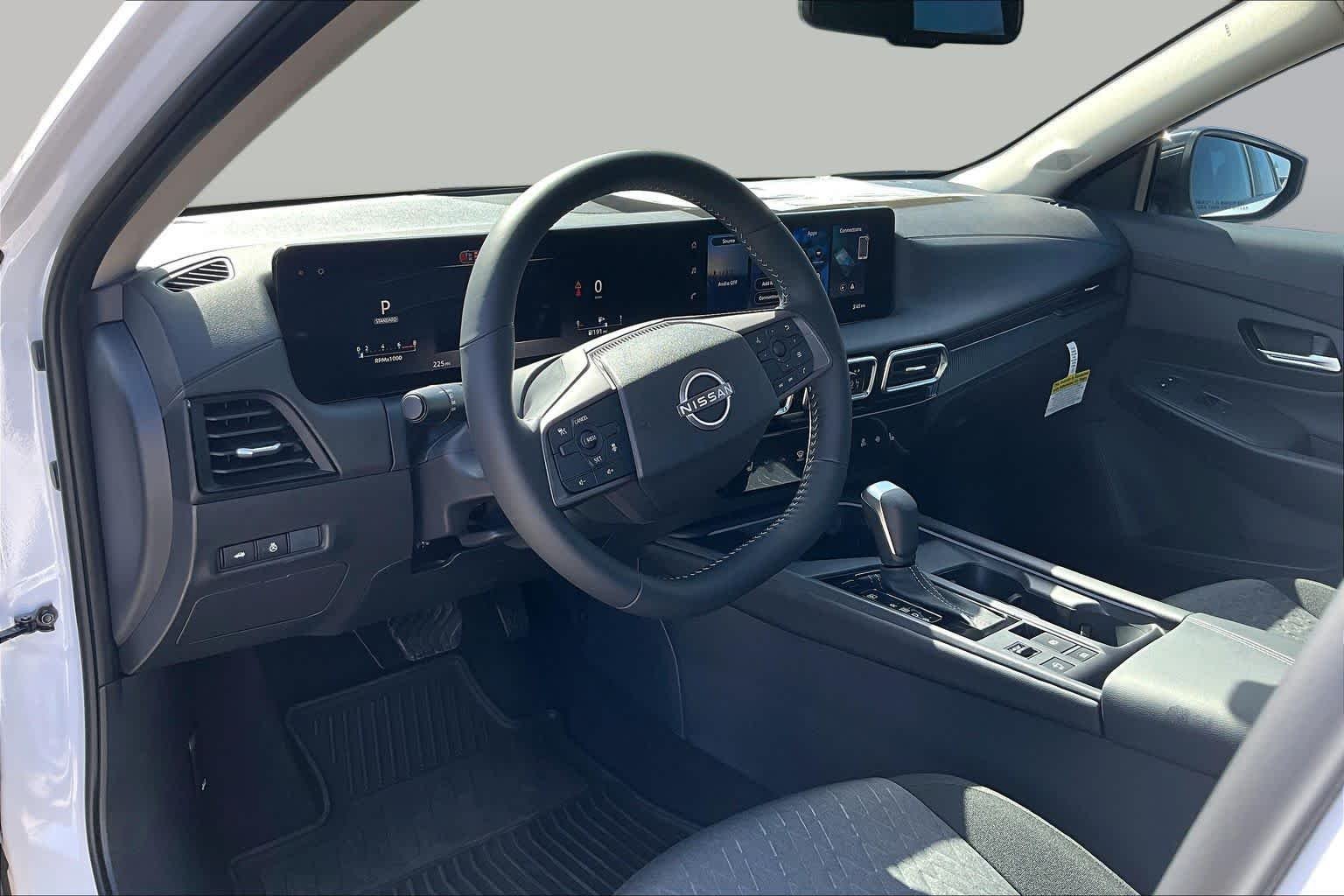 2026 Nissan Sentra SV - Photo 8