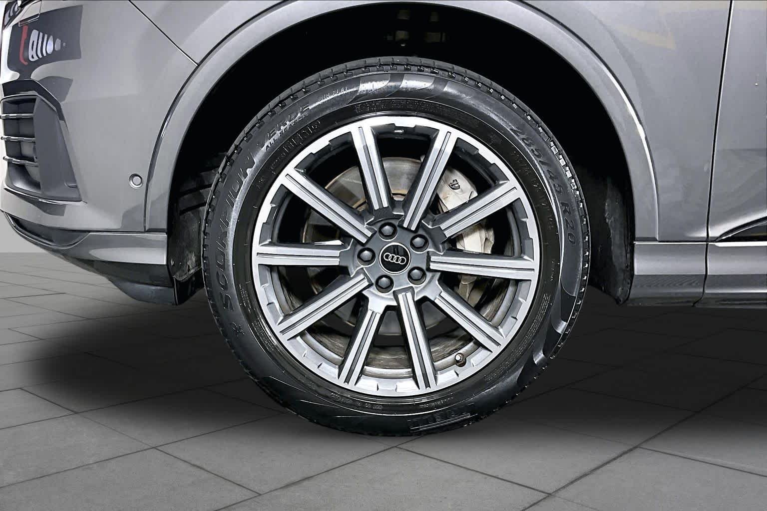 2023 Audi Q7 Premium Plus - Photo 11