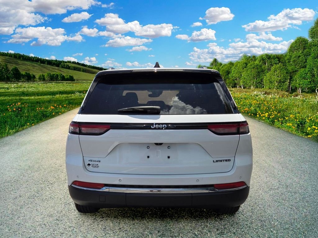 Used 2022 White Jeep Limited image 5