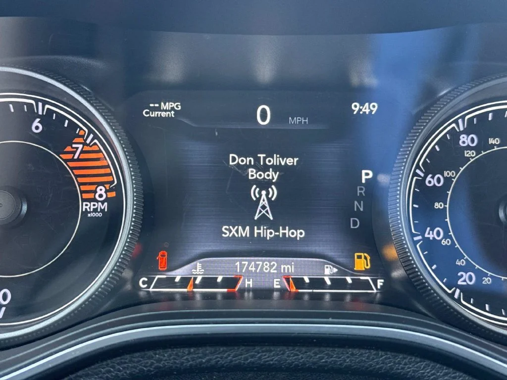 Used 2019 Pearl White Pearlcoat Jeep Trailhawk image 52