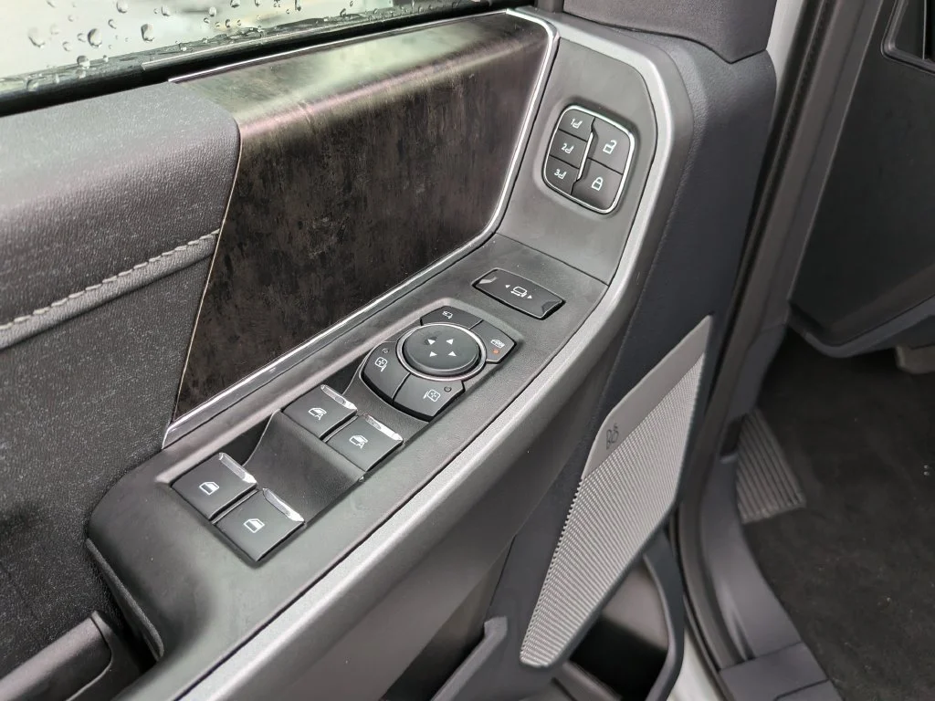 New 2026 Avalanche Ford F-250® Lariat® image 18