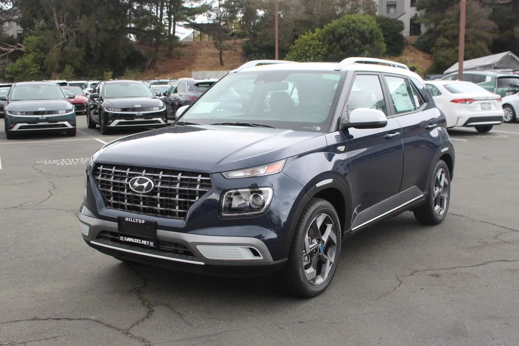 New 2026 White Hyundai SEL image 3