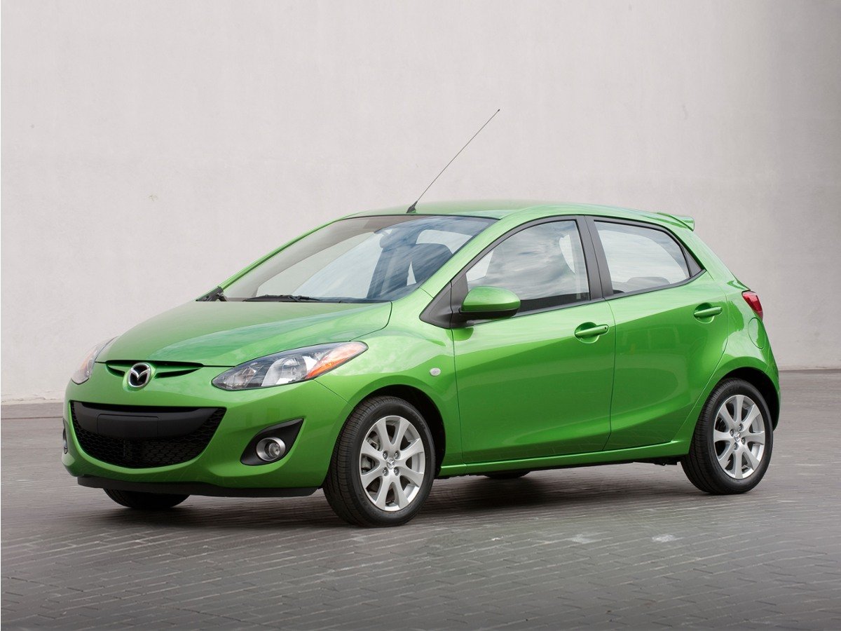 Used 2013  Mazda Touring image 1