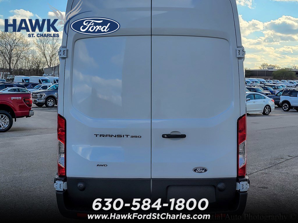 New 2026 Oxford White Ford Cargo Van image 5
