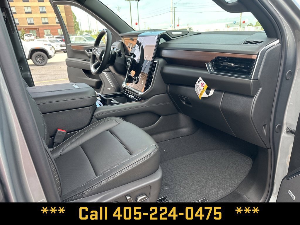 2026 GMC Yukon Denali - Photo 36