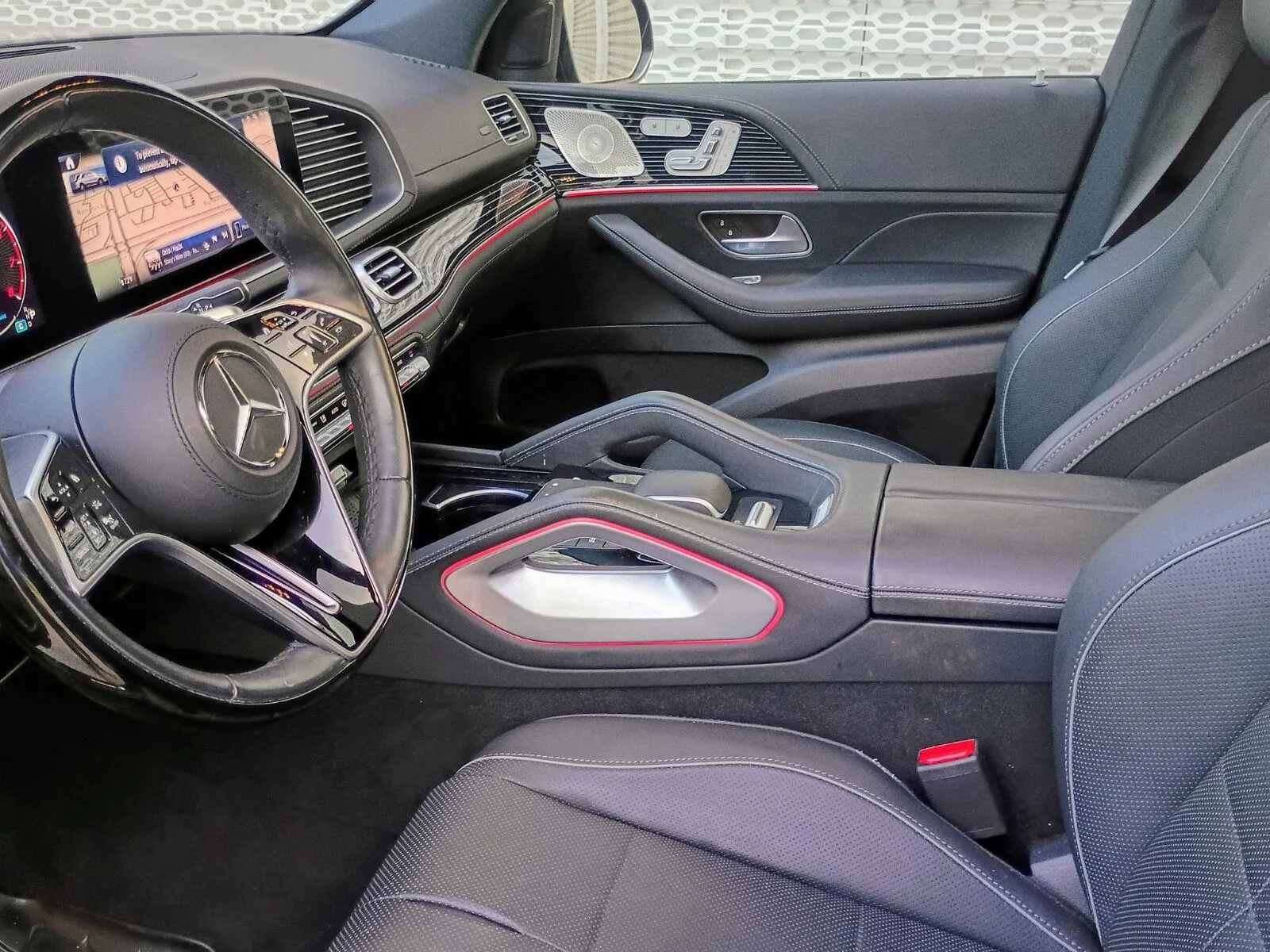 Used 2024 Black Mercedes-Benz GLE 450 image 14