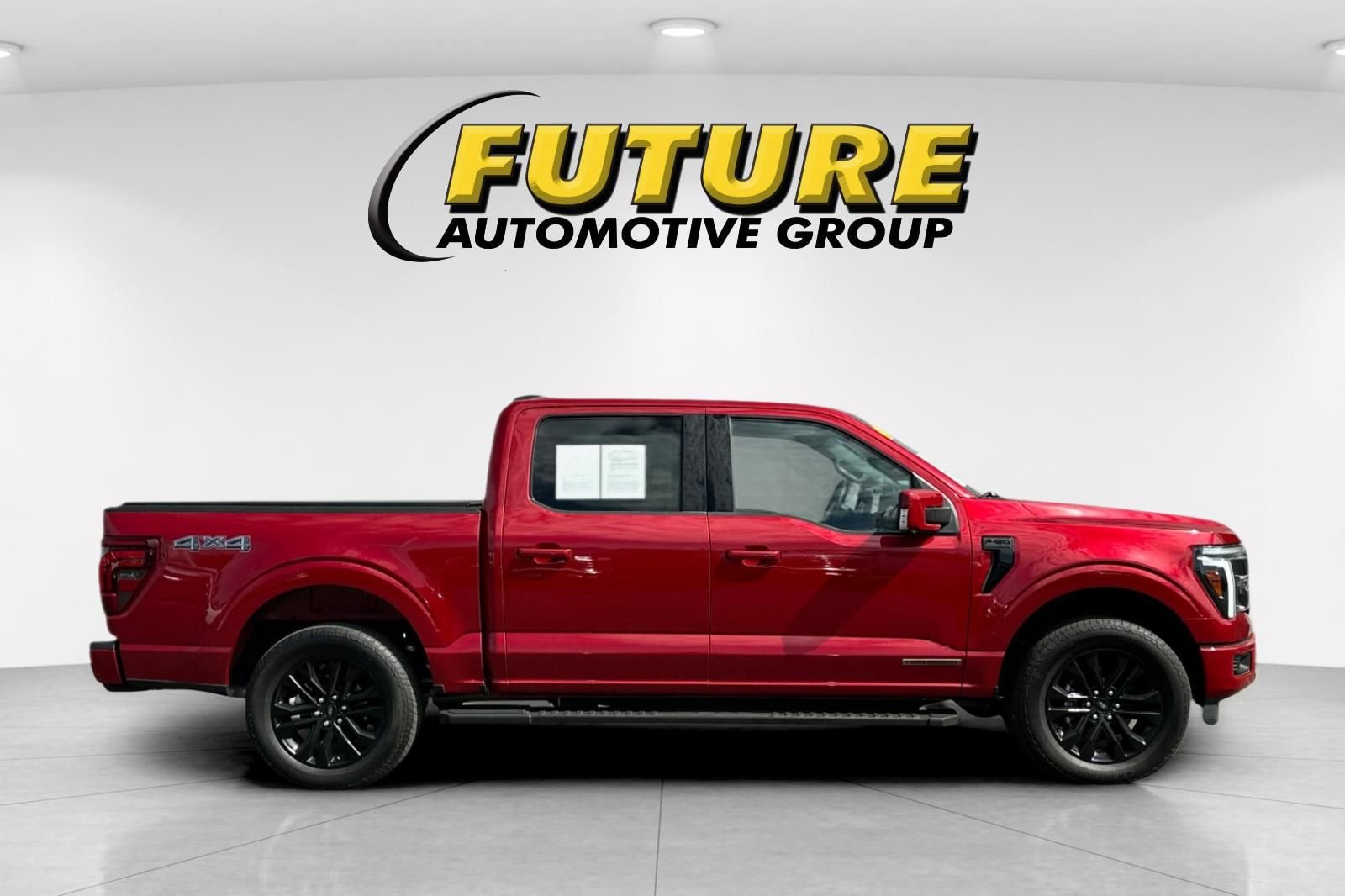 Used 2025 Red Ford Lariat image 2