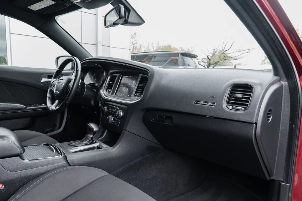 Used 2022 Red Dodge R/T image 27