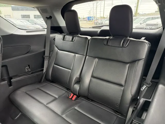 Used 2021 White Ford Limited image 24
