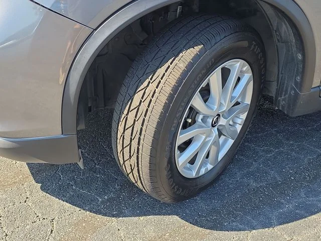 Used 2019 Gray Nissan S image 32