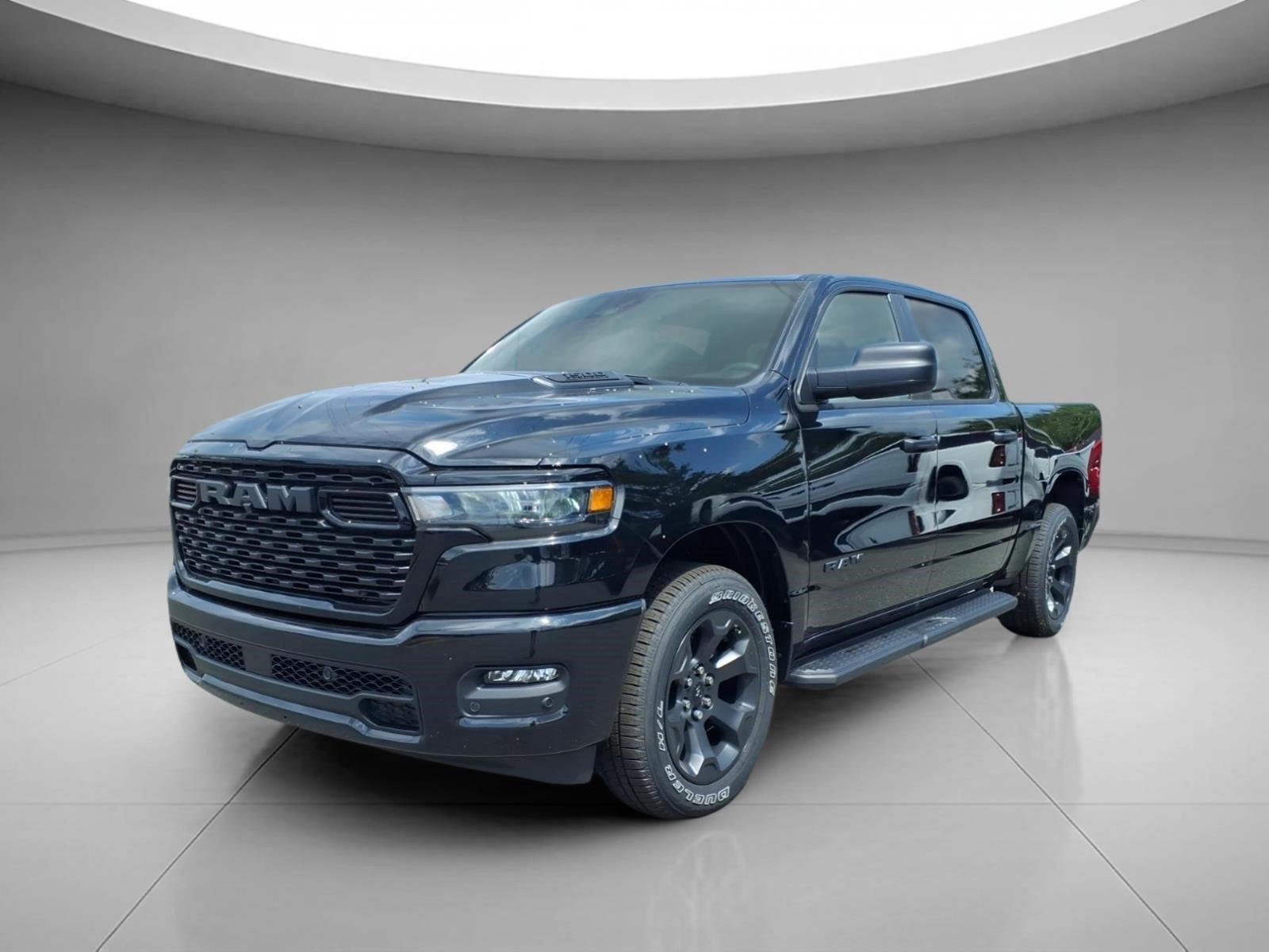 New 2026 Diamond Black Crystal Pearlcoat RAM Express image 1