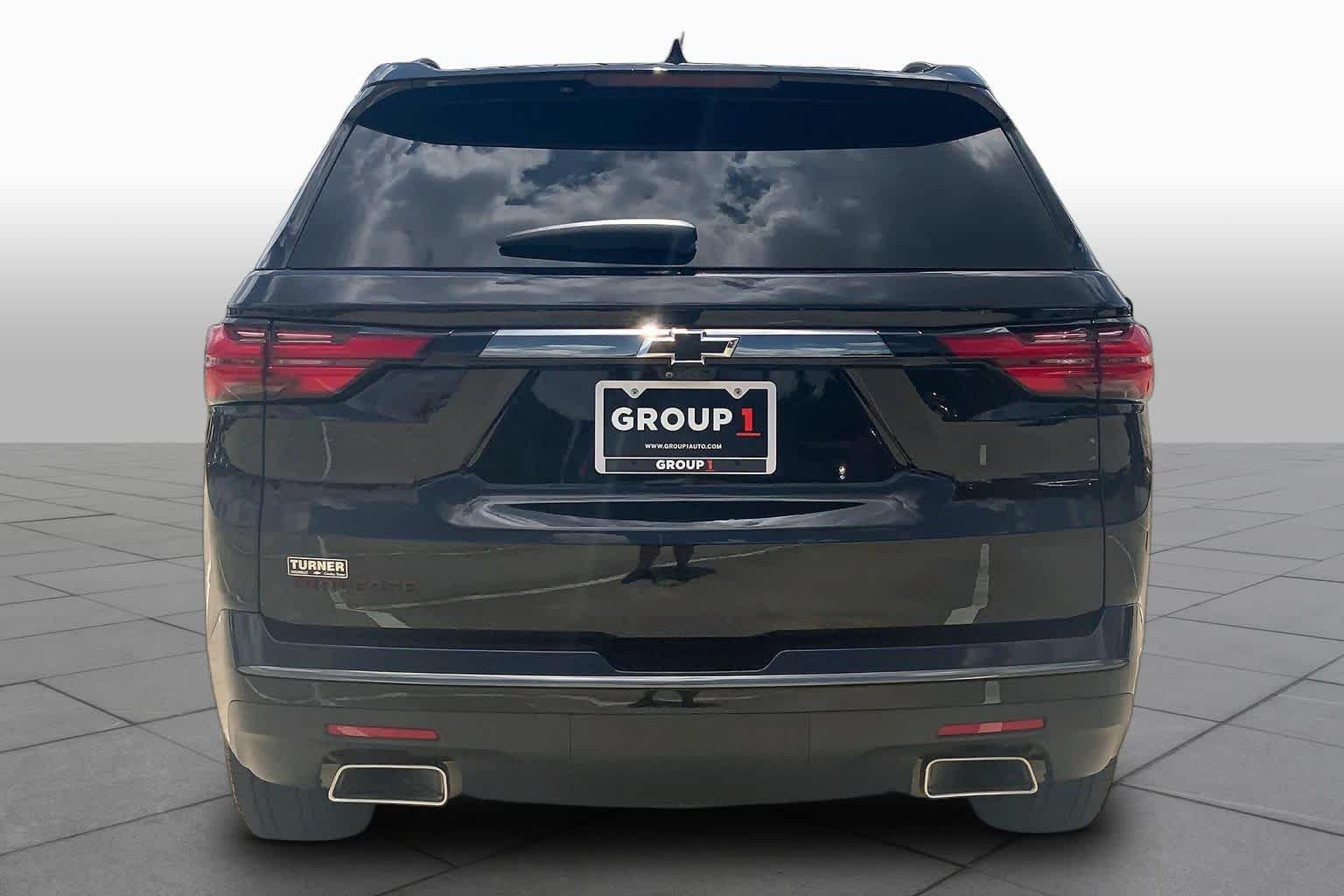 Used 2023 Mosaic Black Metallic Chevrolet Premier image 5