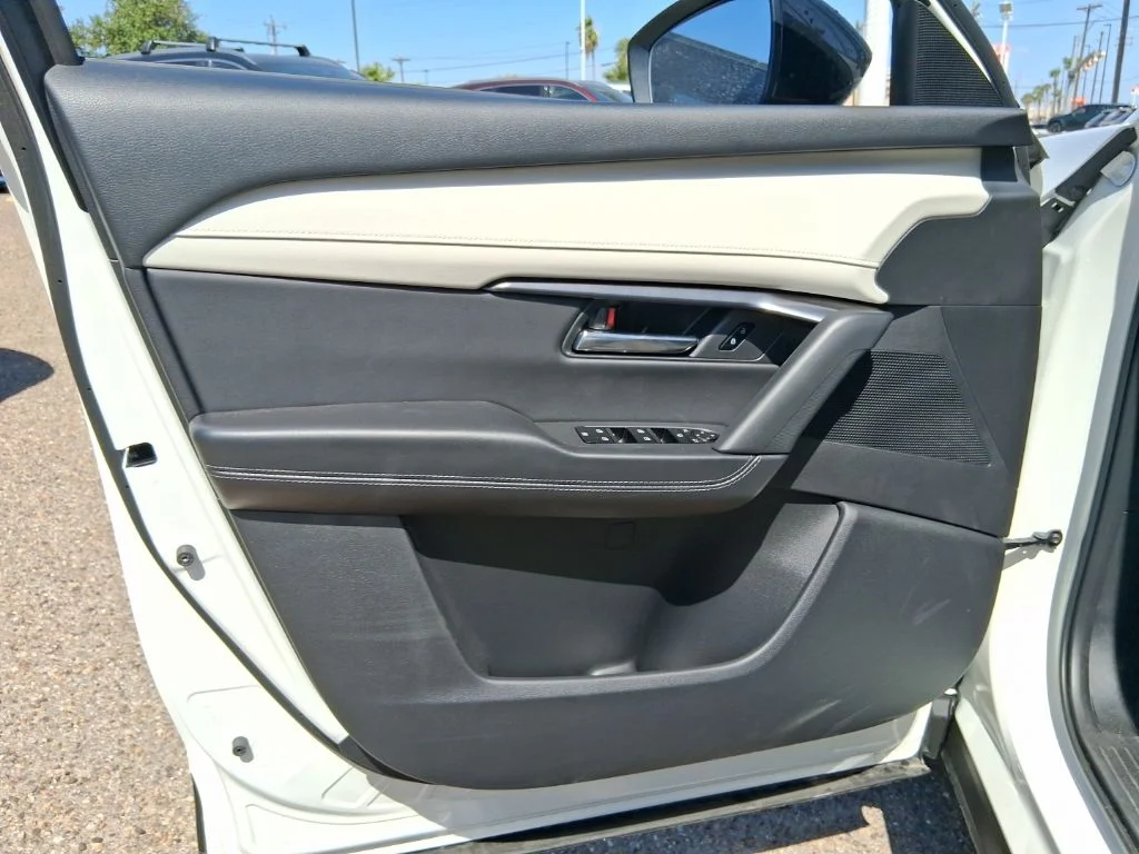 New 2026 Rhodium White Metallic Mazda 2.5 S Preferred AWD image 8