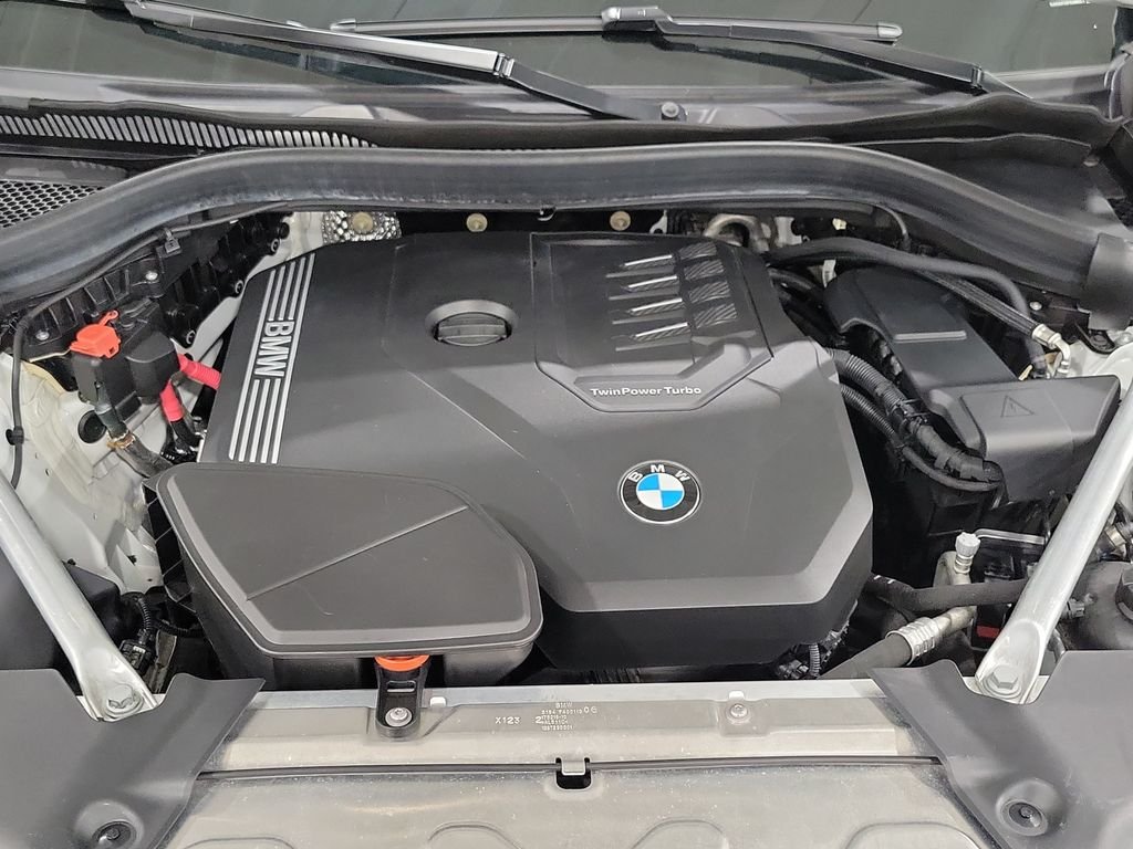 Used 2023 Alpine White BMW sDrive30i image 33