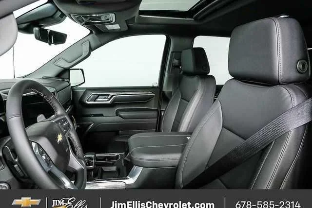 New 2026 Polar White Tricoat Chevrolet LTZ image 8