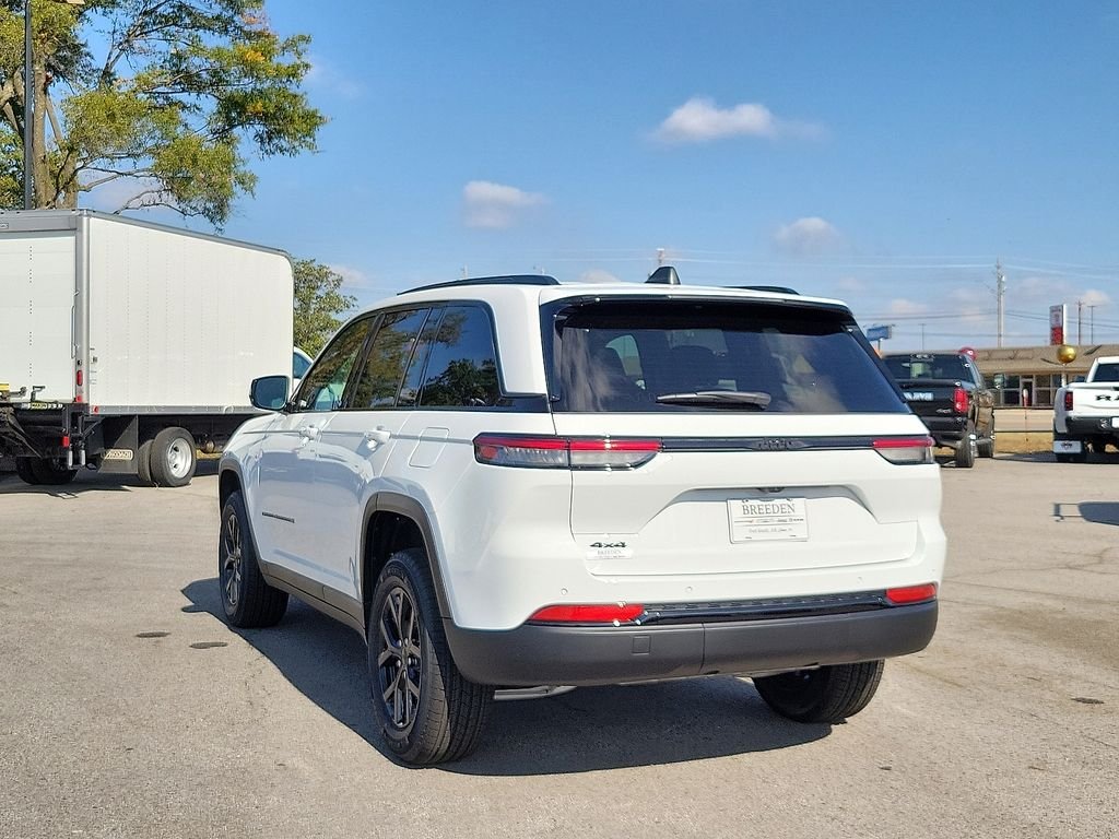 2025 Jeep Grand Cherokee Altitude X photo 4