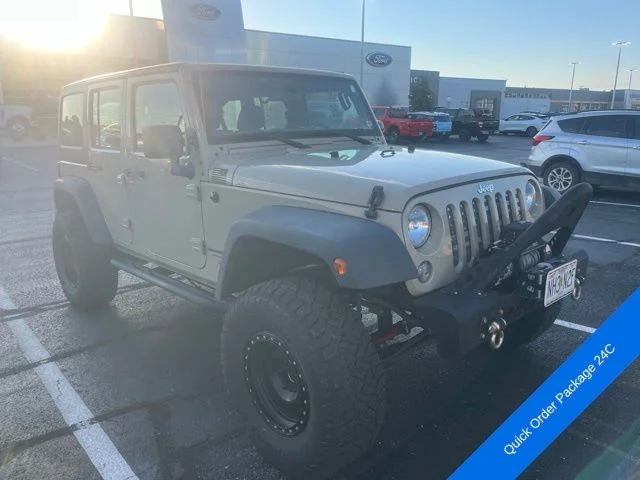 Used 2018 Gobi Clearcoat Jeep Unlimited Sport image 3