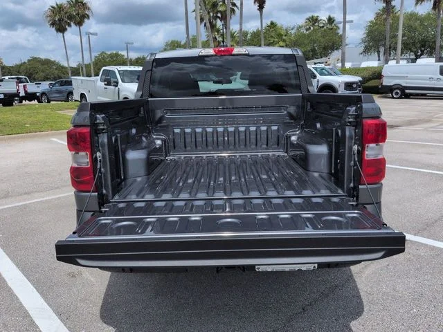 New 2026 Carbonized Gray Metallic Ford XLT image 13