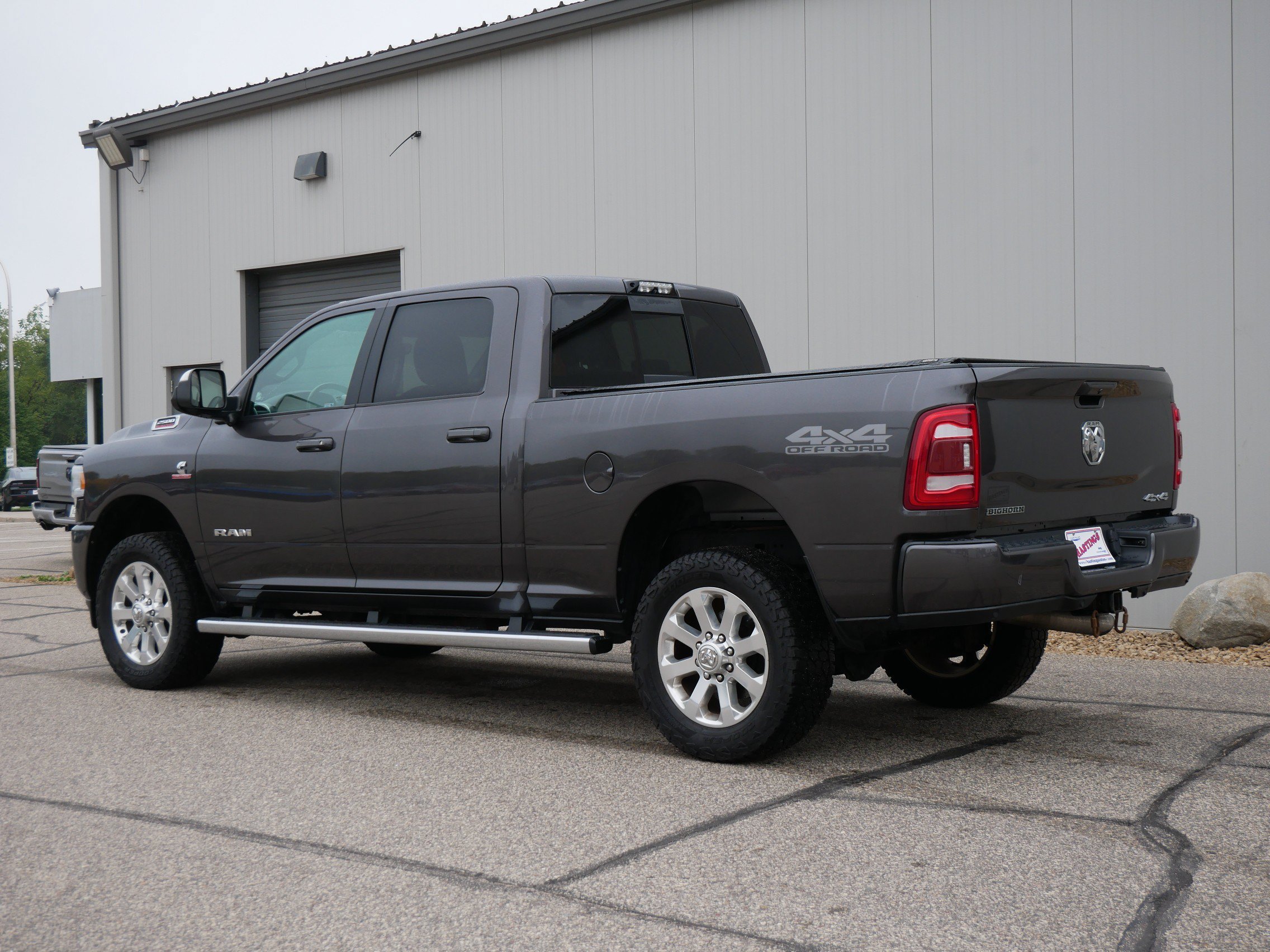 Used 2021 Granite Crystal Metallic Clearcoat Ram Big Horn image 3