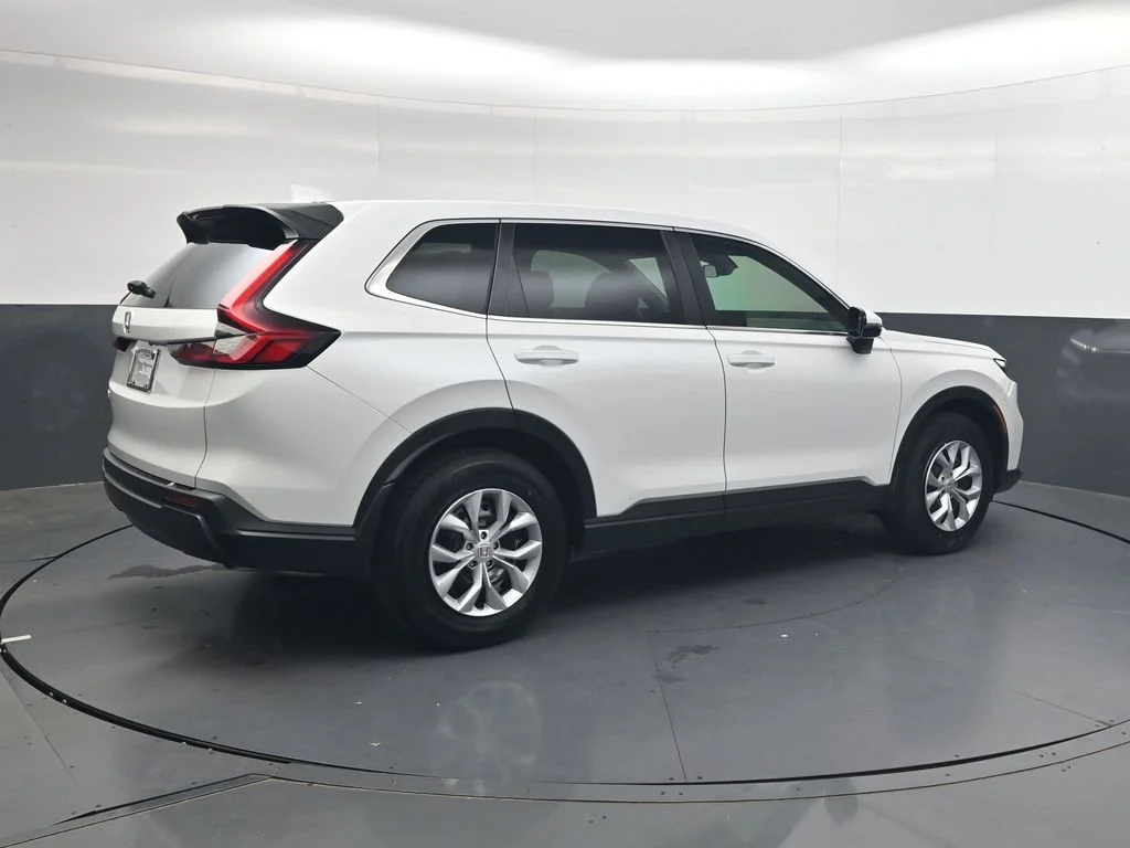 New 2026 Platinum White Pearl Honda LX image 4