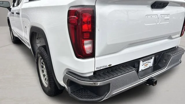 Used 2023 Summit White GMC Pro image 34