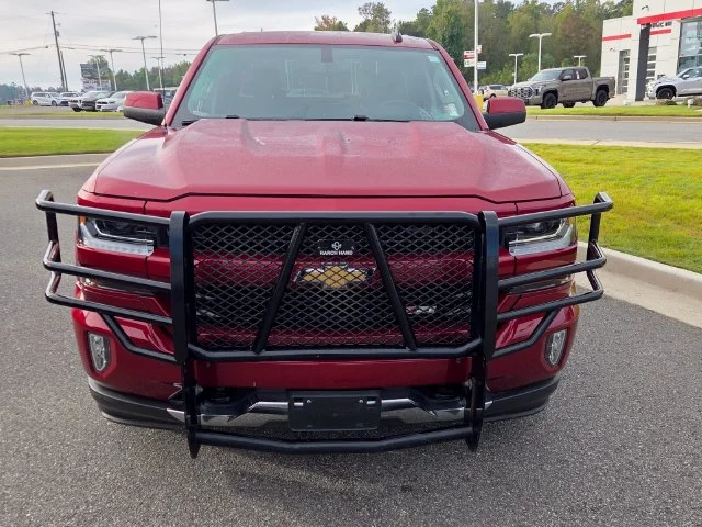 Used 2018 Red Chevrolet LT image 2