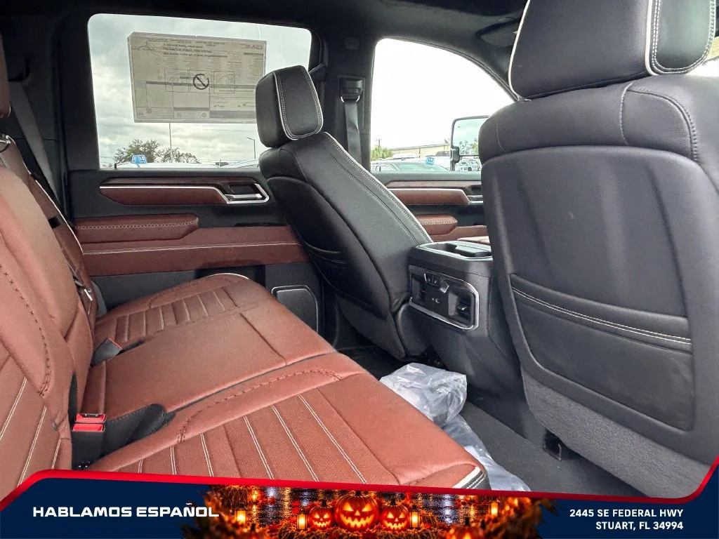 New 2026 Glacier White Tricoat GMC Denali Ultimate image 18