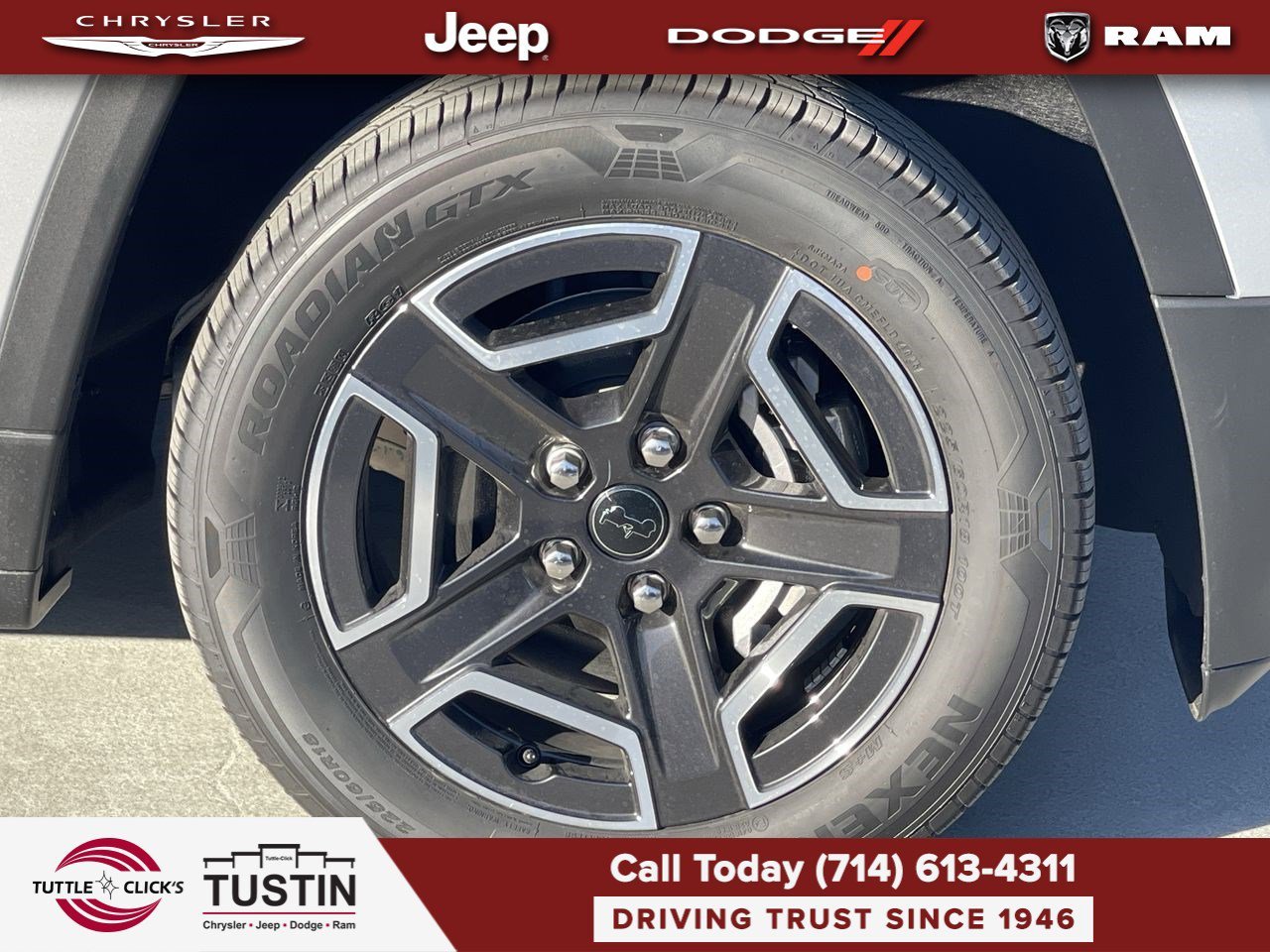 New 2026 Silver Zynith Clearcoat Jeep Limited image 10