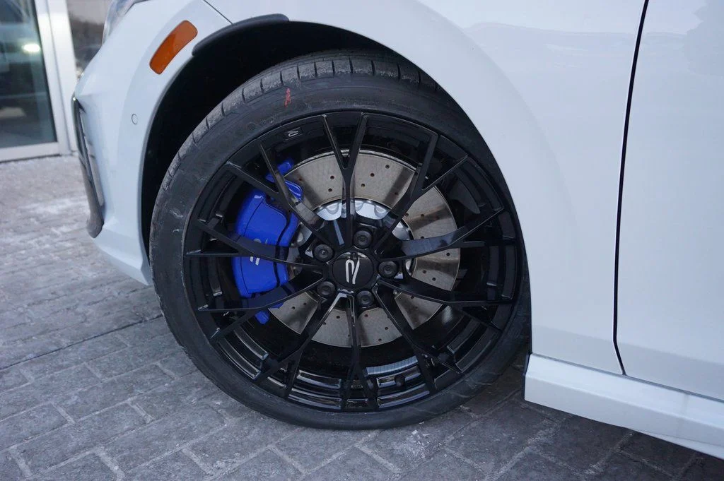 New 2026 White/off-white Volkswagen 2.0T image 33