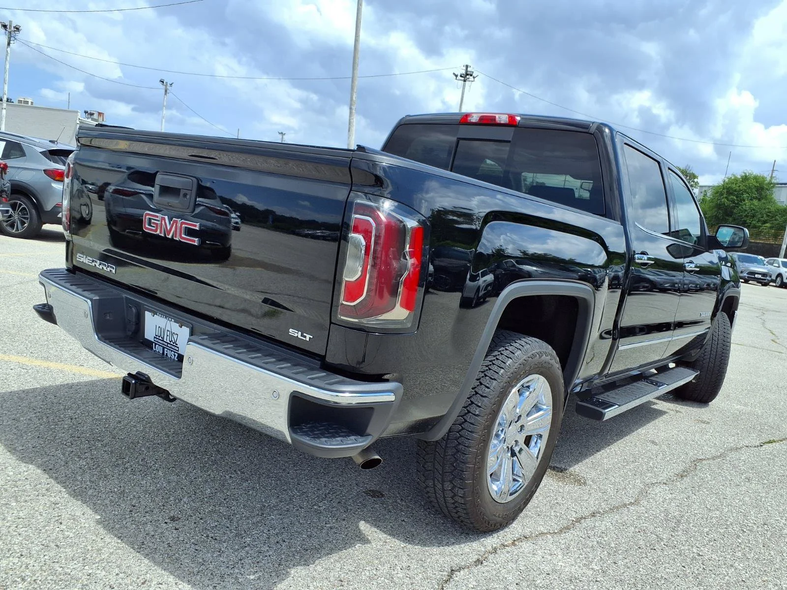 Used 2018 Onyx Black GMC SLT image 39