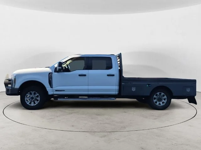 Used 2024 White Ford XLT image 8
