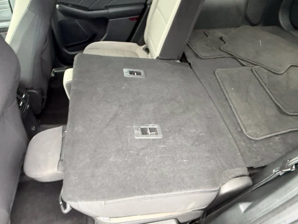 Certified Used 2022 Gray Ford SE image 34