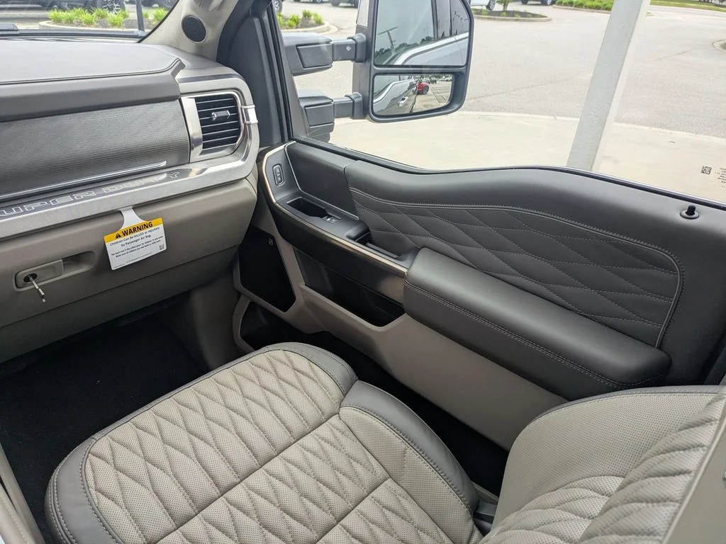 New 2026 Carbonized Gray Metallic Ford Platinum image 17