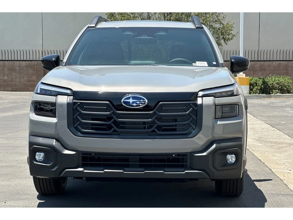 New 2026 RIVER ROCK PEARL Subaru Limited image 9