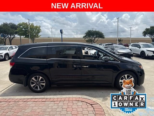 Used 2016 Black Honda Touring Elite image 5