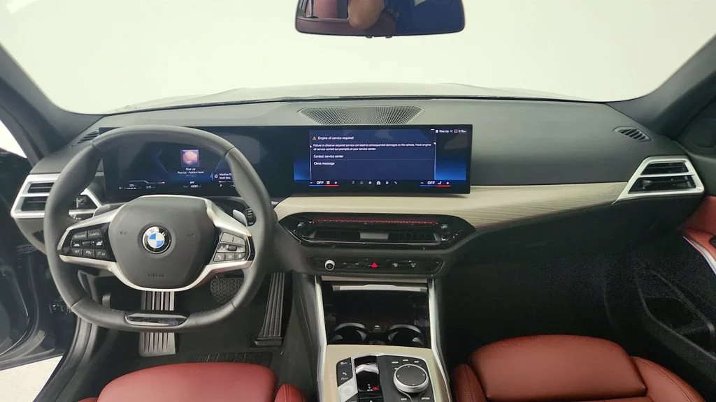 2025 BMW 3 Series 330i - Photo 21