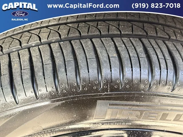 Used 2021  Ford ST image 14
