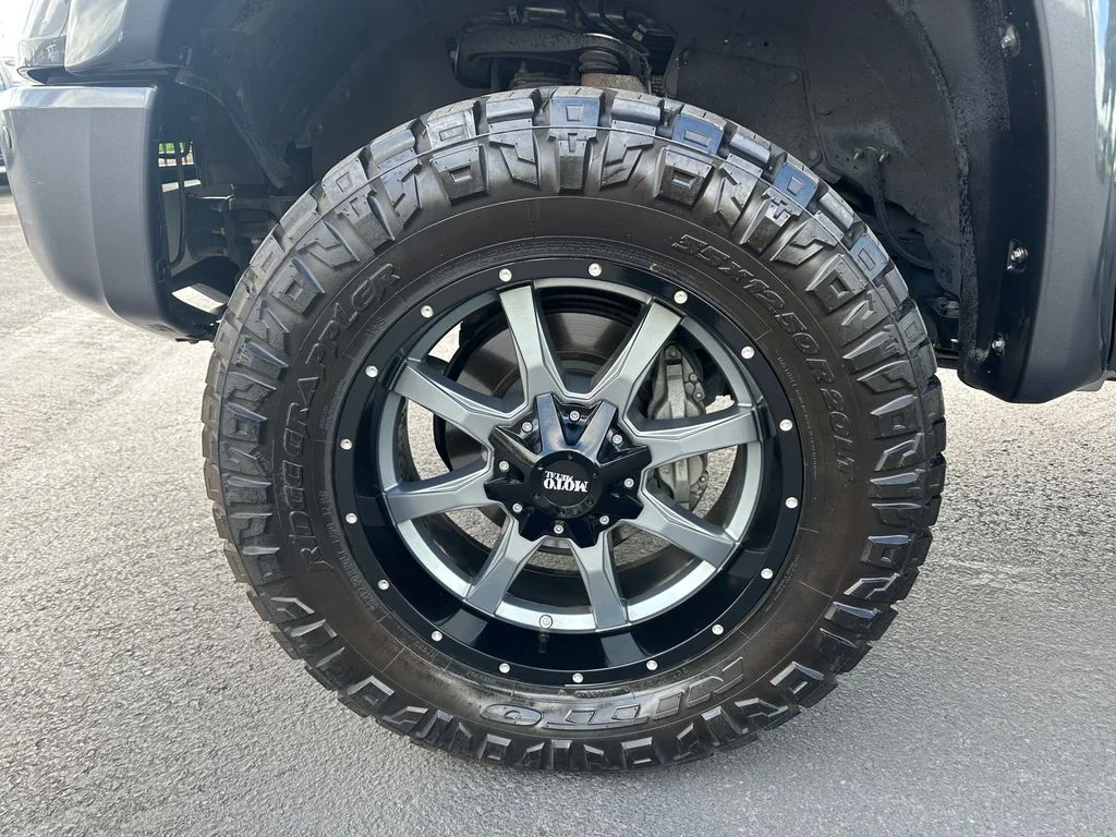 Used 2019 Gray Toyota Platinum image 12