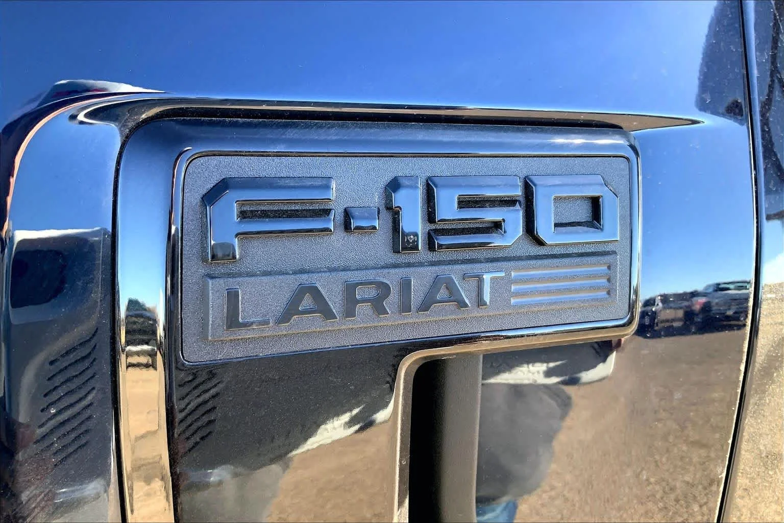 New 2026 Antimatter Blue Metallic Ford LARIAT image 15