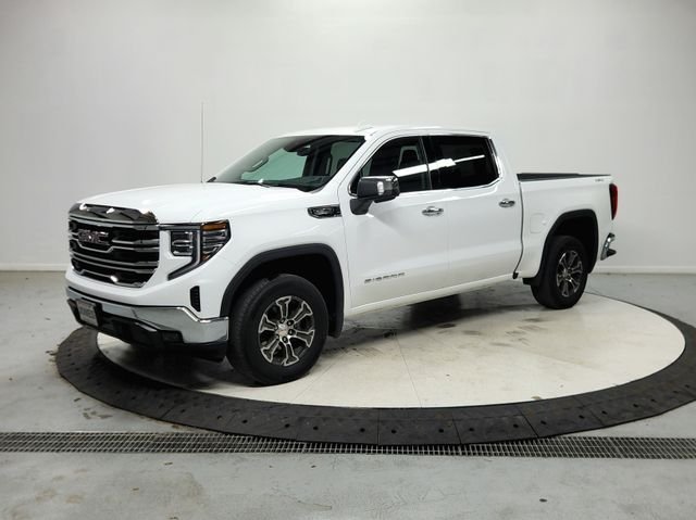Used 2026 White GMC SLT image 4