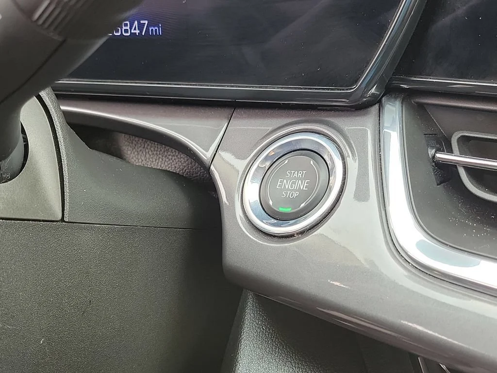 Used 2024 Cacti Green Chevrolet ACTIV image 12