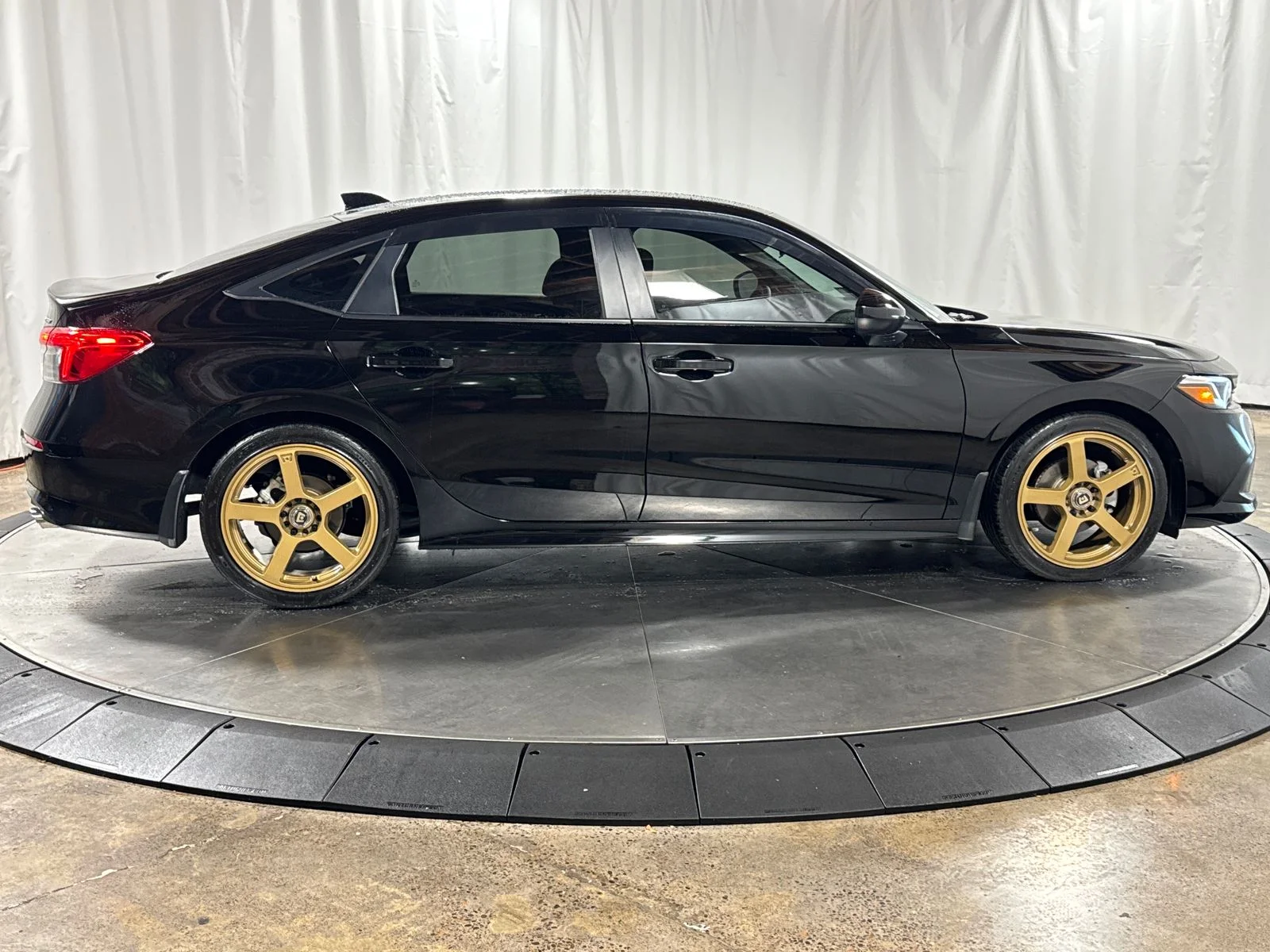 Used 2024 Crystal Black Pearl Honda Sport image 6
