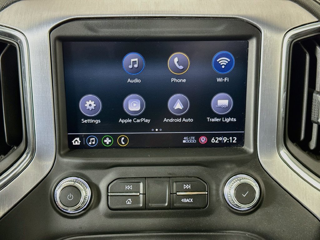 Used 2022 SUMMIT WHITE GMC Elevation image 14