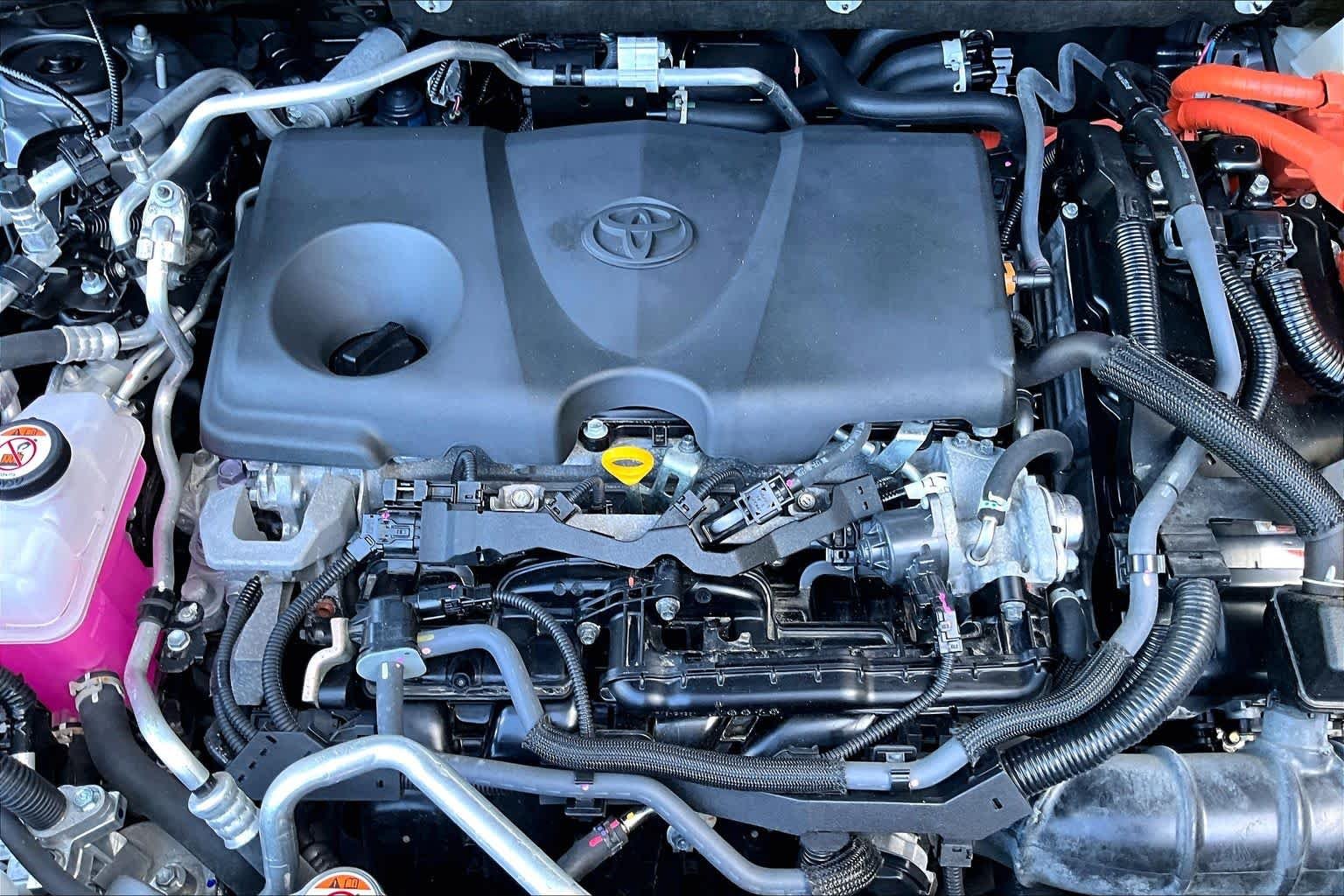 Used 2023 Silver Sky Metallic/Midnight Black Metallic Toyota XSE image 33