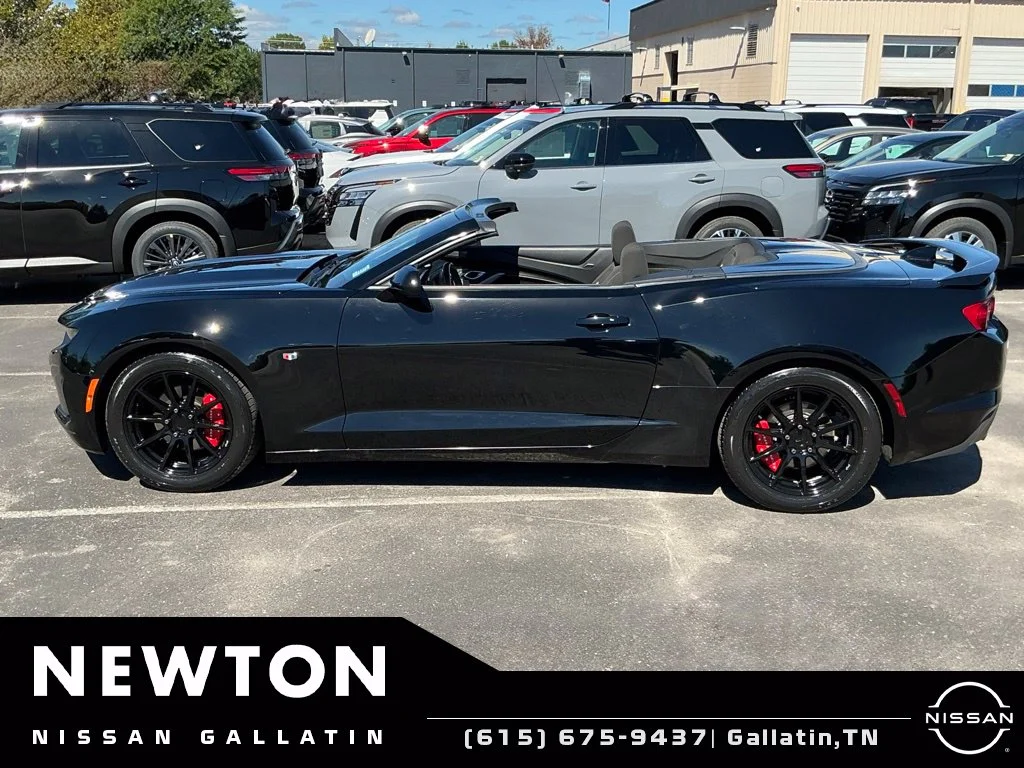 Used 2019 Black Chevrolet 1LT image 3